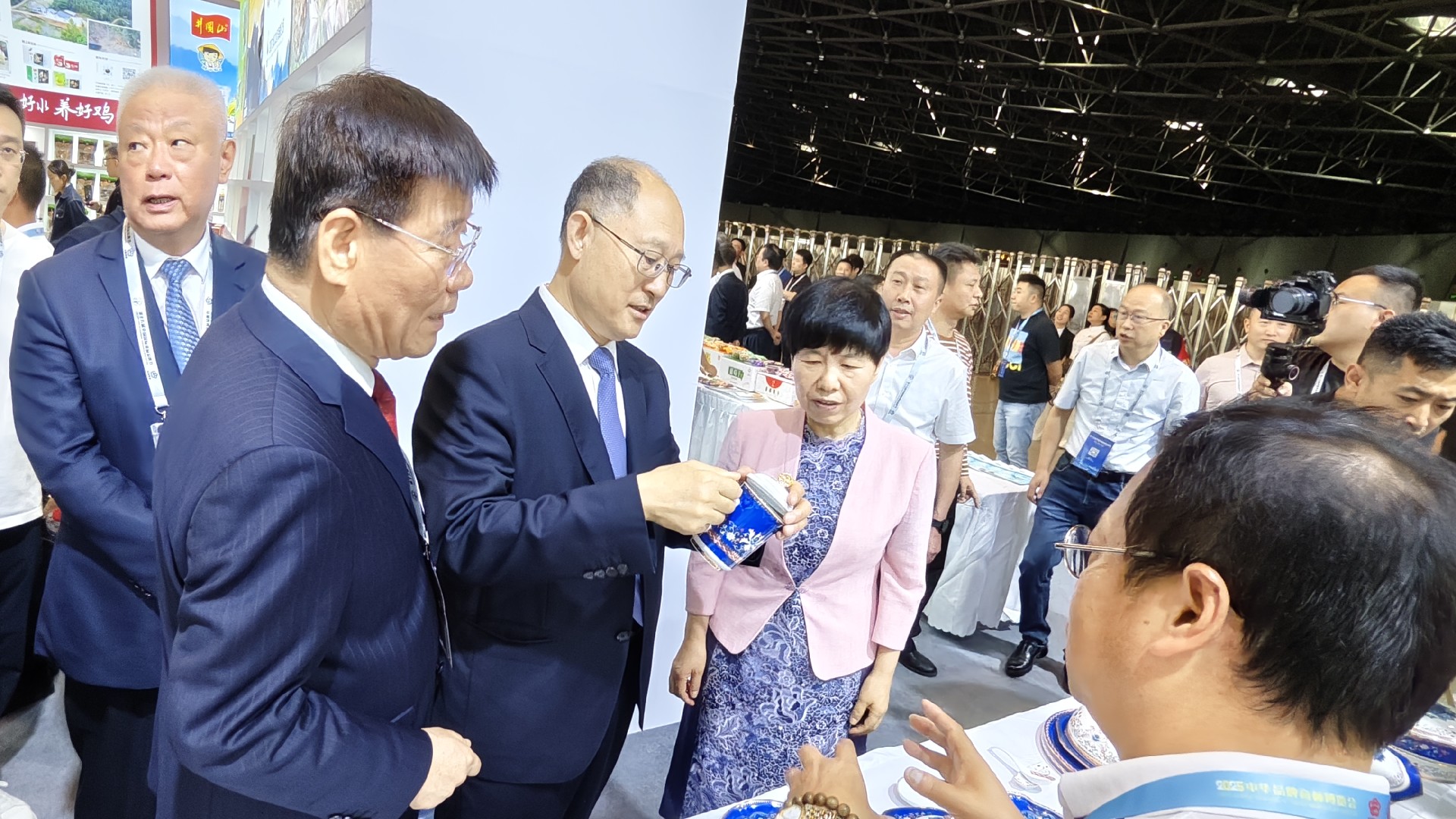 微信图片_20250908100744_5_422.jpg